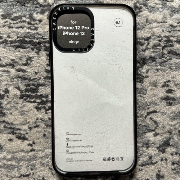 Iphone 12 Pro casetify clear case x2 - Picture 3 of 4